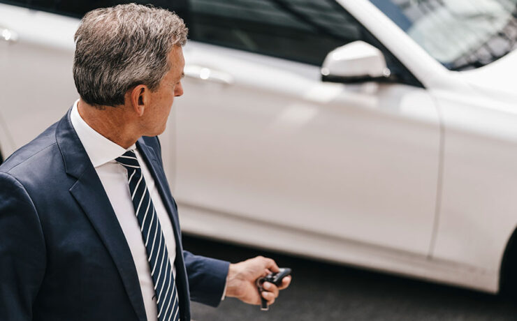 car unlocking with remote control