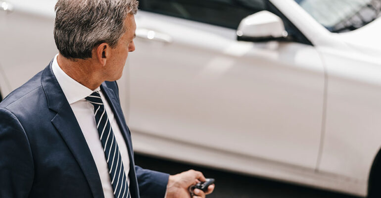 car unlocking with remote control